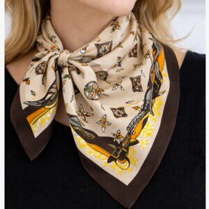 Elegant Scarf Cream Floral Print Belt Feather Pattern Square Scarf